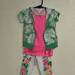 Leafy Green and Floral Toddler Set